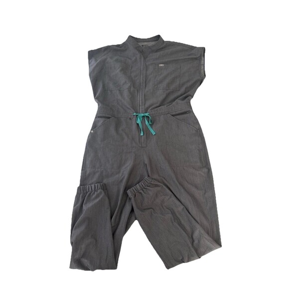 FIGS Rafaela Cargo Scrub Jumpsuit Womens Gray Technical Collection Jogger XXL - Picture 11 of 16